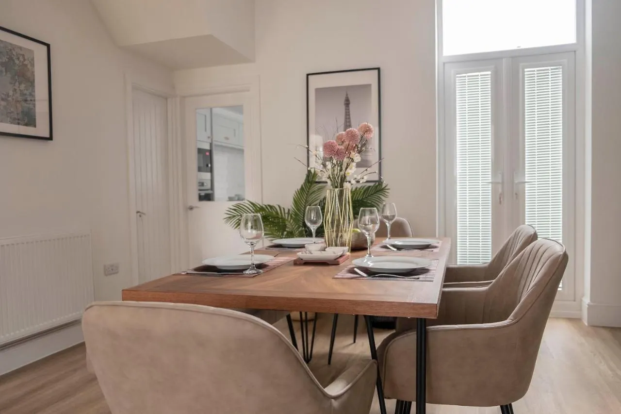 The Callie By Sasco Apartments Blackpool Holiday home